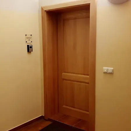 Ferienwohnung,fruehstueck Gegenueber,parkplatz Kostenlos, Zentral 1 Bad Muskau