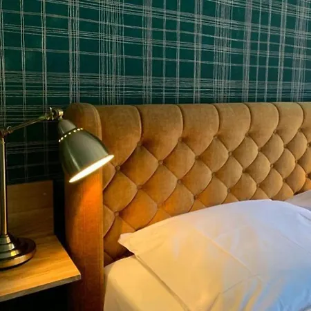 Ferienwohnung,fruehstueck Gegenueber,parkplatz Kostenlos, Zentral 1 Appartement Bad Muskau