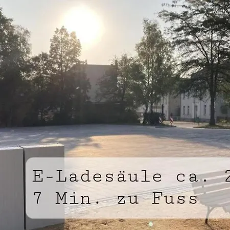 Zentrale Am Bad Muskauer Park 2 Schlafzimmer Parkplatz Lage Apartamento