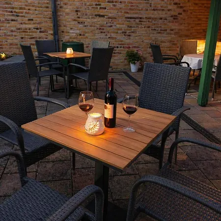 Apartamento Zentrale Am Bad Muskauer Park 2 Schlafzimmer Parkplatz Lage